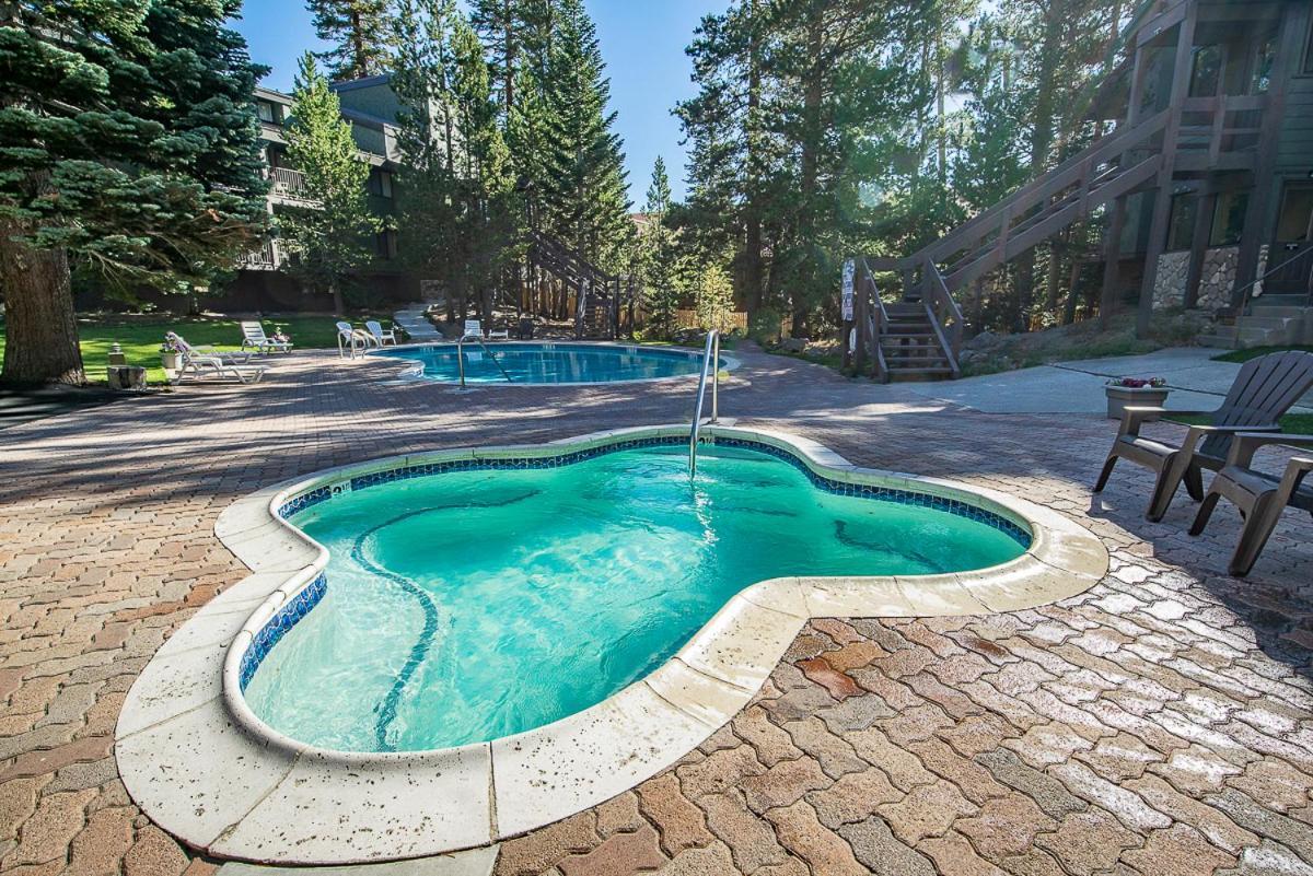 Fully Renovated! St Anton #17 Ski In Ski Out 1 Bedroom 1 Bathroom Condo! Sleeps Up To 4! Mammoth Lakes Bagian luar foto