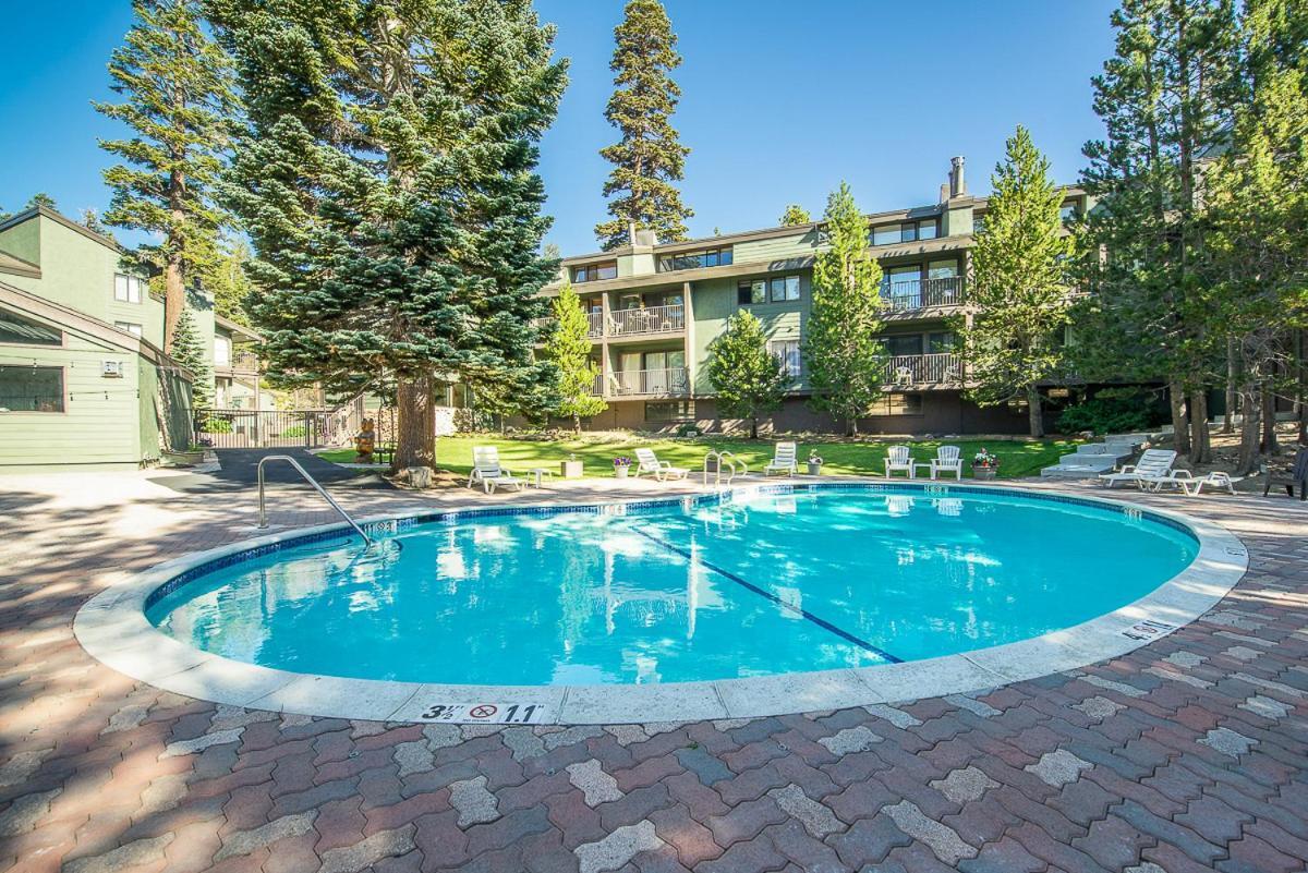 Fully Renovated! St Anton #17 Ski In Ski Out 1 Bedroom 1 Bathroom Condo! Sleeps Up To 4! Mammoth Lakes Bagian luar foto